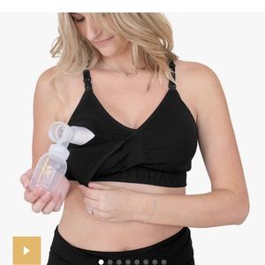 Sublime® Hands-Free Pumping & Nursing Sports Bra
